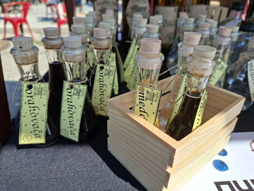 Nije hobi već život: priča o Ivani koja ima sto košnica