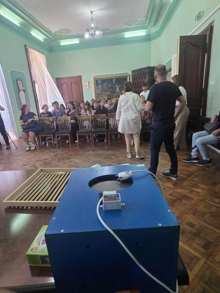 Nikola Draganić u Poljoprivrednoj školi u Futogu: živinarstvo stabilan izvor prihoda
