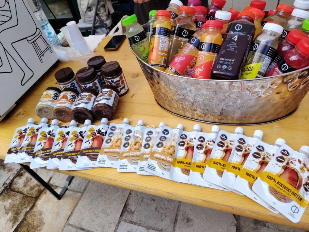 Spoj tradicije i moderne ishrane: Hrskavi prirodni puteri osvajaju na prvi zalogaj